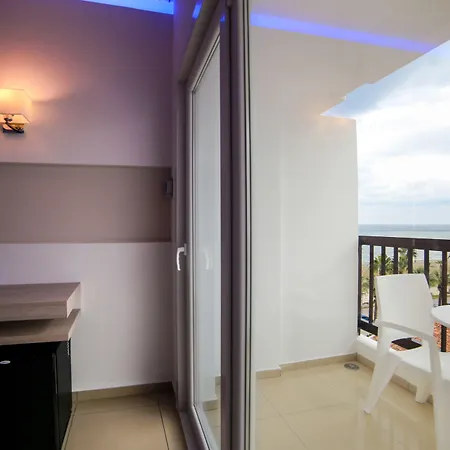 酒店 Les Palmiers Boutique & Luxury 2*