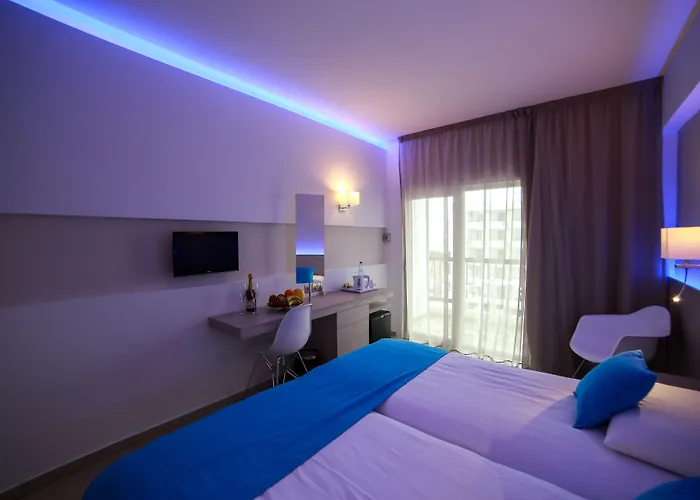 מלון Les Palmiers Boutique & Luxury 2*