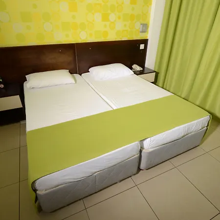 Hotel Les Palmiers Boutique & Luxury Lárnaca