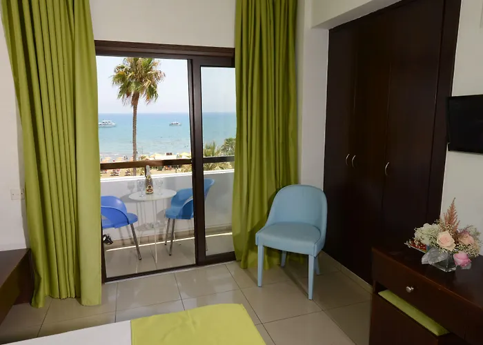 Les Palmiers Boutique & Luxury Hotel Lárnaca