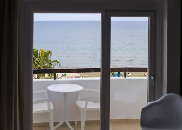 Les Palmiers Boutique & Luxury Hotel 2*