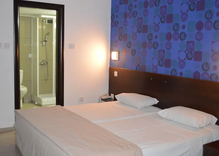 Les Palmiers Boutique & Luxury