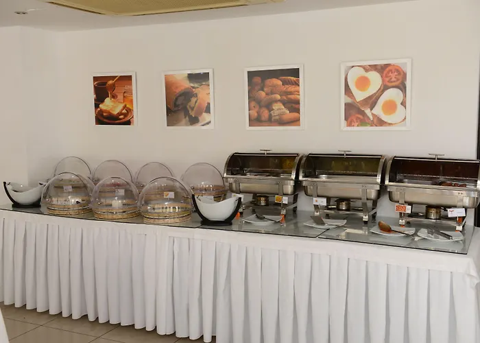 Les Palmiers Boutique & Luxury